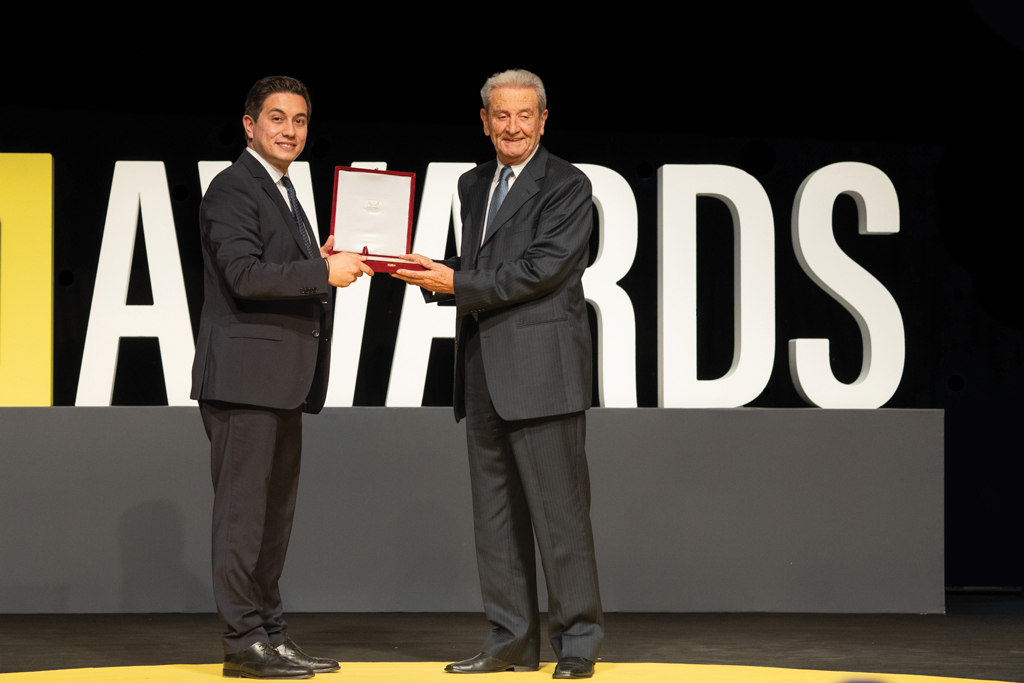 Honorary Award for Melas Gianniotis at FM Insurance Awards